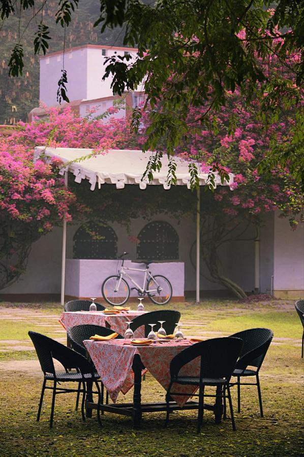 Mela Kothi - The Chambal Safari Lodge Bāh Εξωτερικό φωτογραφία